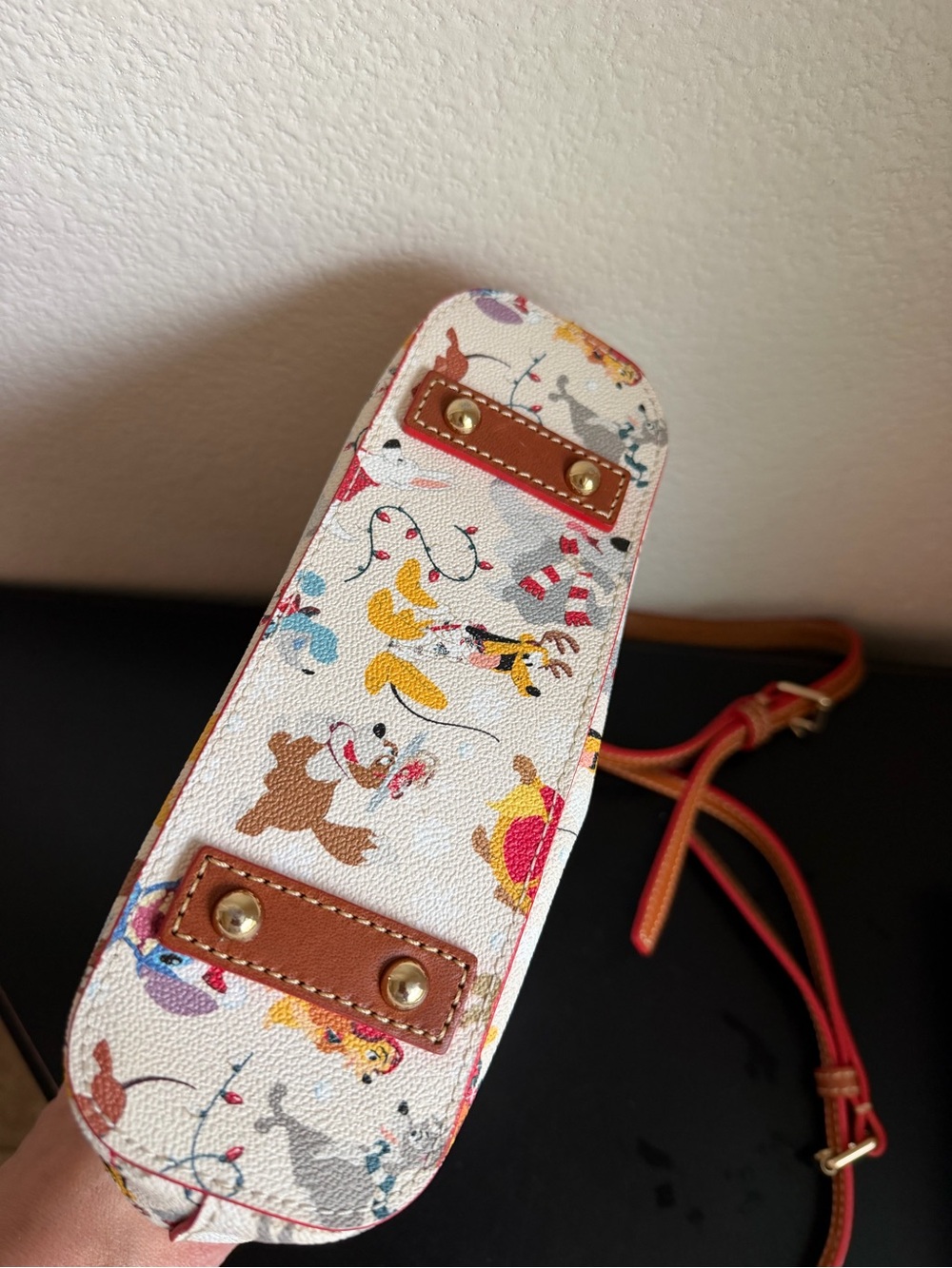 Dooney & Bourke Disney Christmas Santa Tails Holiday Dog Crossbody Plaid - Picture 5 of 14